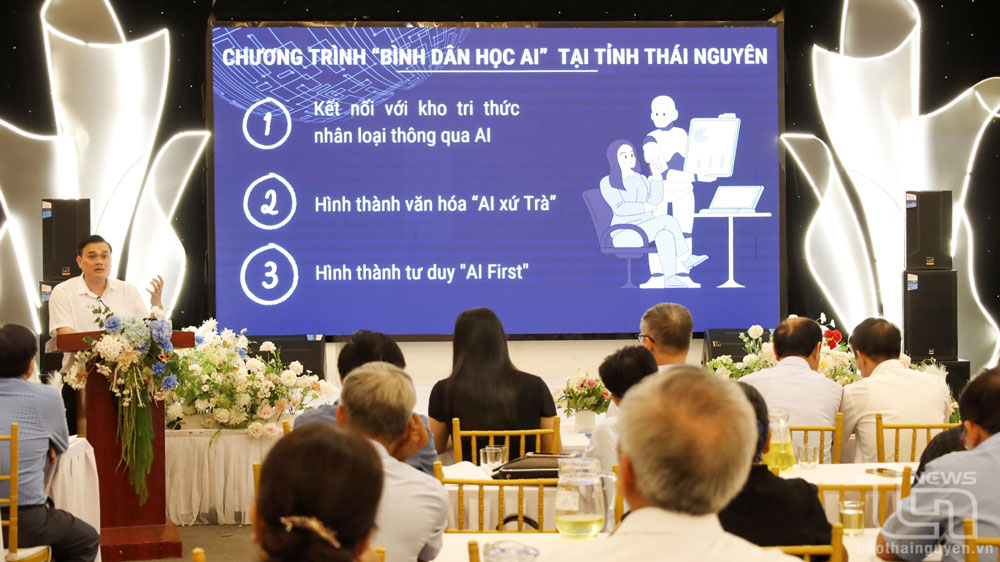 Đẩy mạnh phong trào 'Bình dân học vụ số' trong kỷ nguyên AI